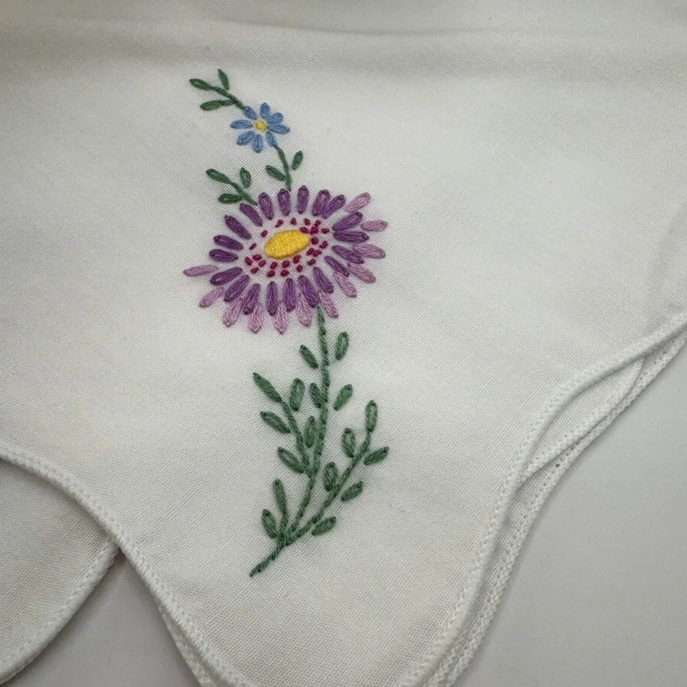 Embroidered Napkins Handkerchiefs White Pink & Purple Floral Scalloped‎ Set 8